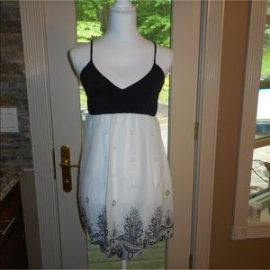 Pretty girl sz m black white sleeveless dress